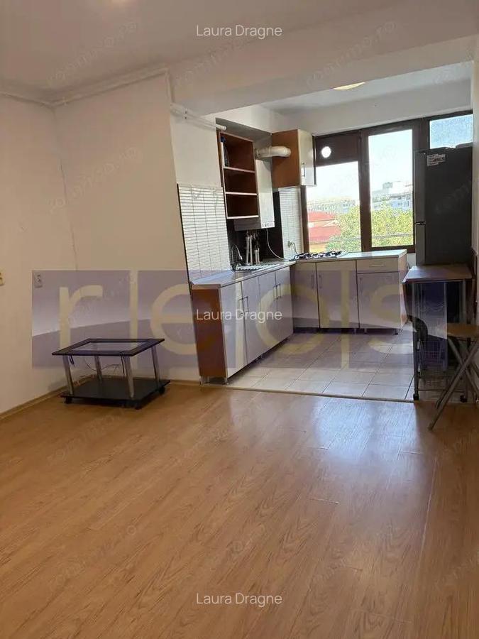 VANZARE 2 CAMERE | DECOMANDAT | ZONA NICOLAE GRIGORESCU - 1