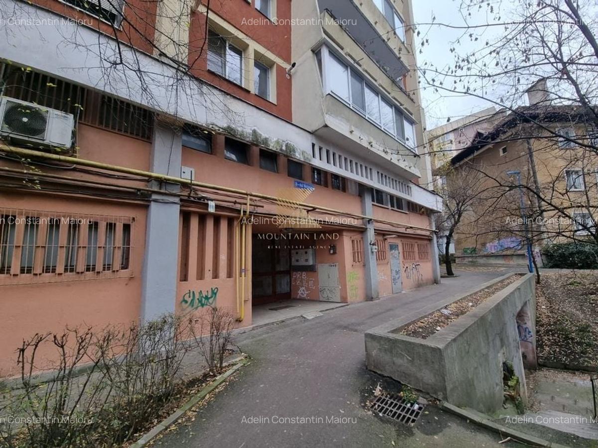 Apartament de 2 camere, semidecomandat, etaj 6/10, mobilat, Victoriei4 - 19