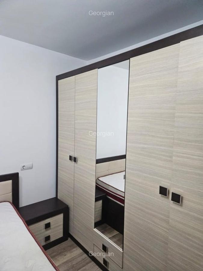 Apartament 3 camere de închiriat - 4