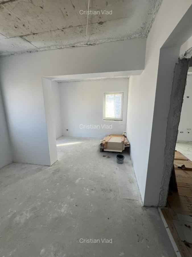 Apartament cu 3 camere decomandat în Militari - 12