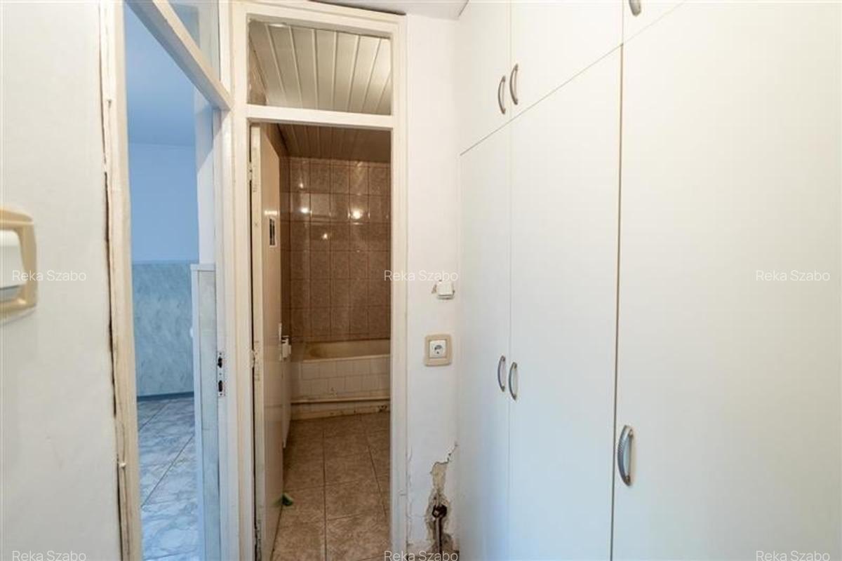 FILM! Targu Secuiesc,2 camere,partial renovat,recomandat:locuinta/activitati pro - 13