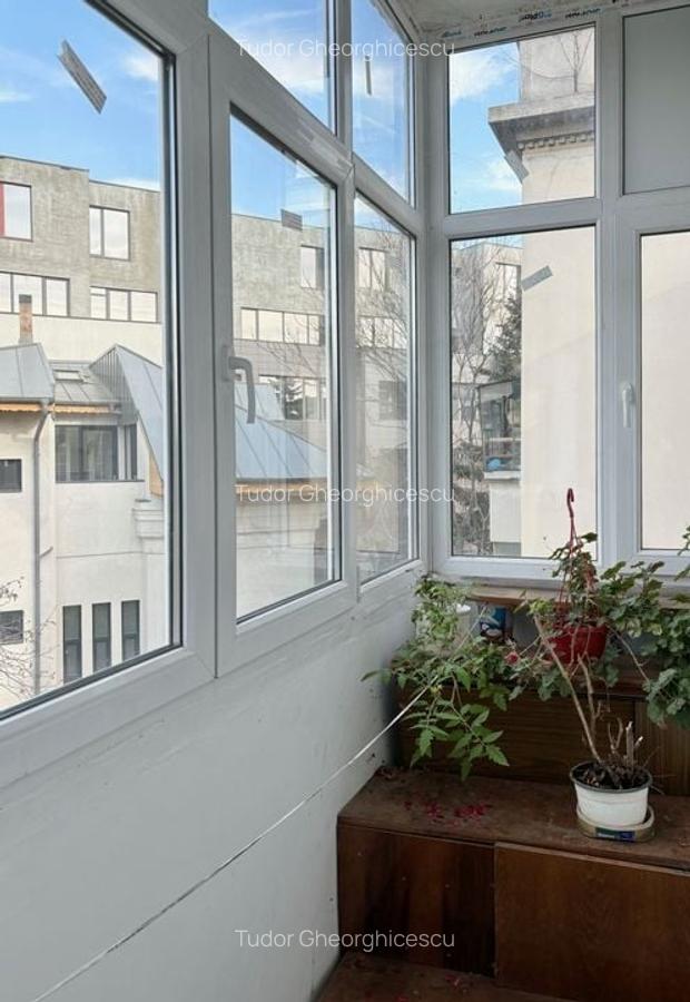 APARTAMENT CU GARAJ, IN VILA, AFLAT PE BULEVARDUL DACIA, MOBILAT SI UTILAT - 16
