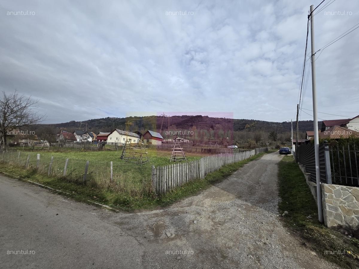 Vila de vacanta cu 4 camere de vanzare in Valea Doftanei - 5