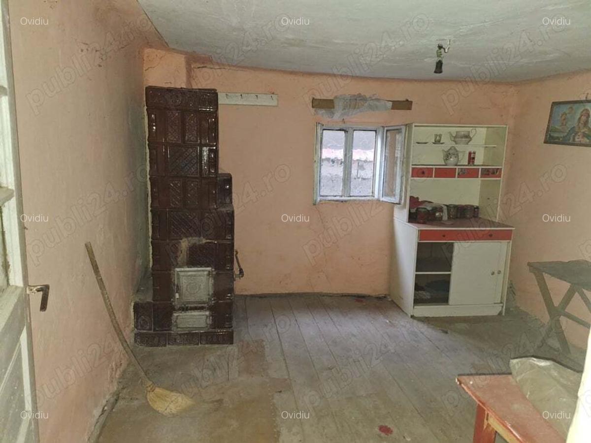 Casa ?i teren 632mp la 10 km de Dragasani ?i 45 km de Valcea - 8