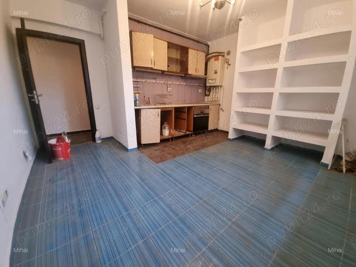 Garsoniera, Drumul Fermei, Penny, Metrou Dimitrie Leonida - 3