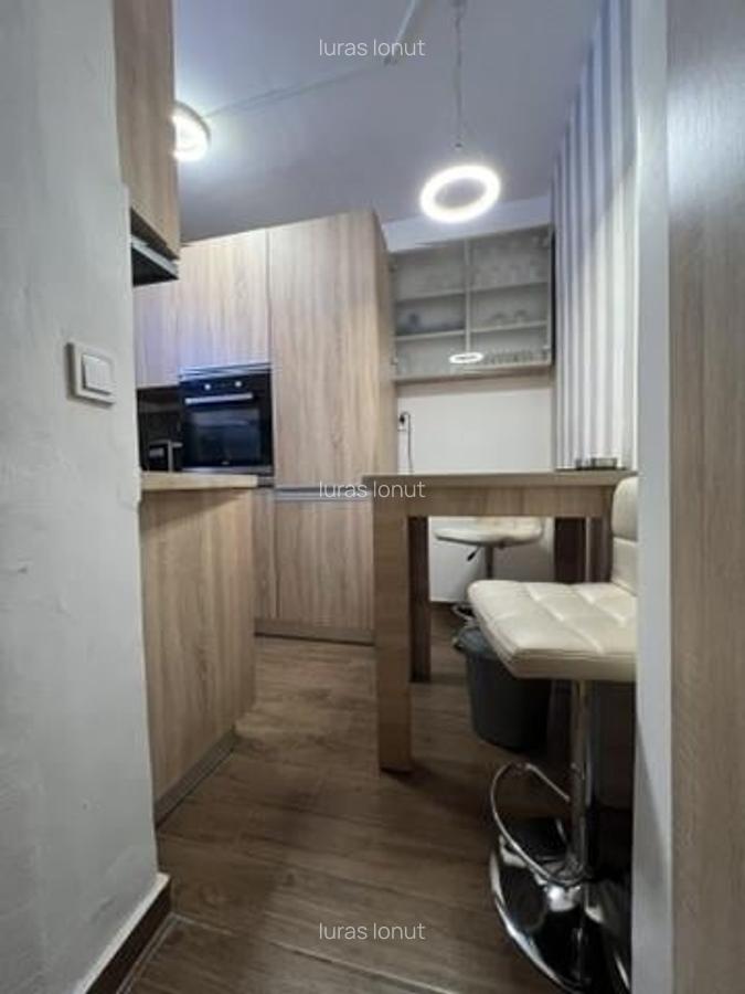 Apartament cu 2 camere decomandat în Spitalul Județean - 10
