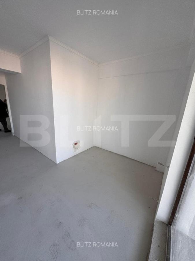 Apartament de vanzare, cu 2 camere, 82 mp, zona Bucurestii NOI-Jiului - 8