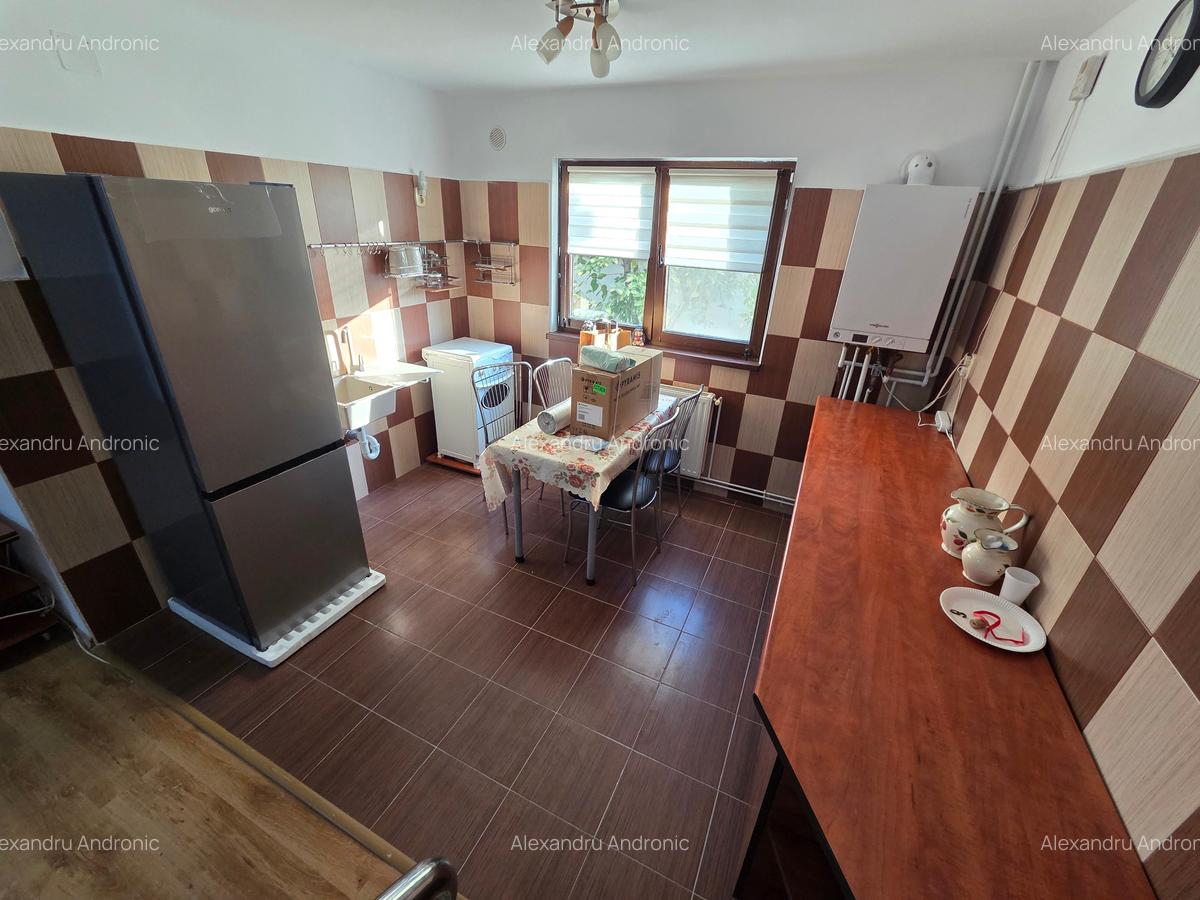 Casă primitoare, 105 m² și curte proprie, în Pantelimon, comision 0% - 16