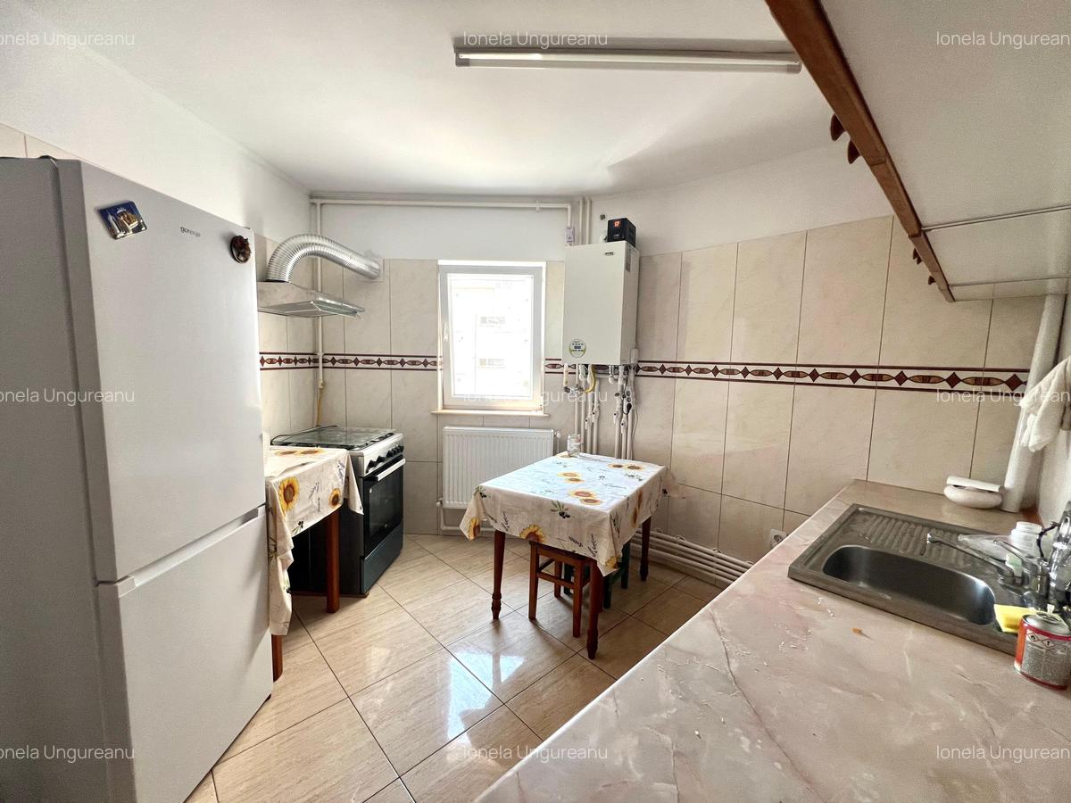 Tomis 3 I 2 Camere I Decomandat I AC I Centrala I Balcon I Termen lung - 13