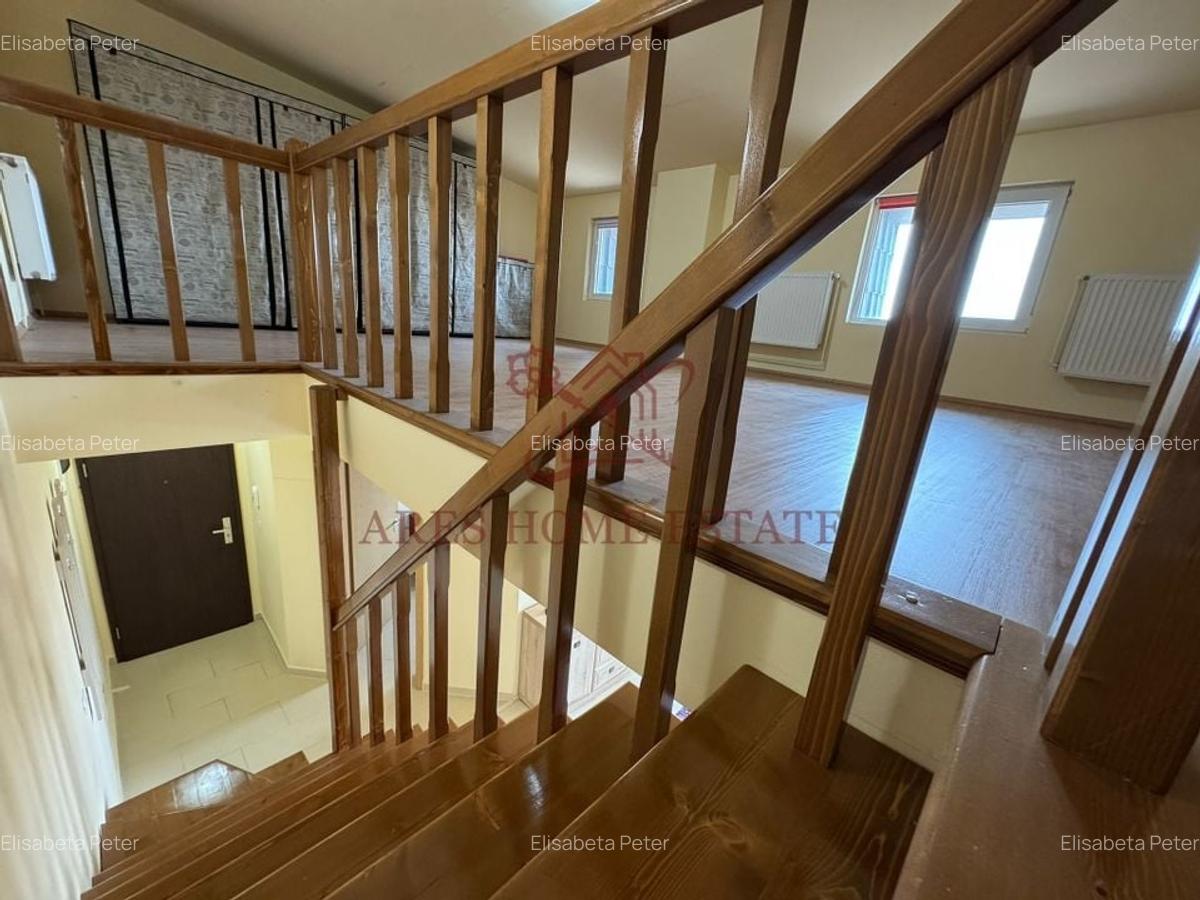 Apartament 4 camere, pe două niveluri, situat central în Giroc - 90 mp - 13