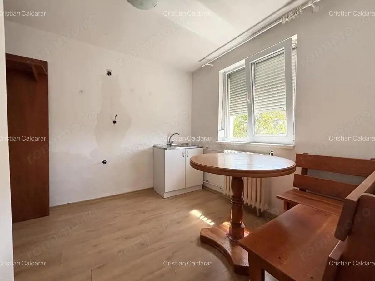 Apartament 1 camera- 24 mp util - Bulevardul Dacia - 3