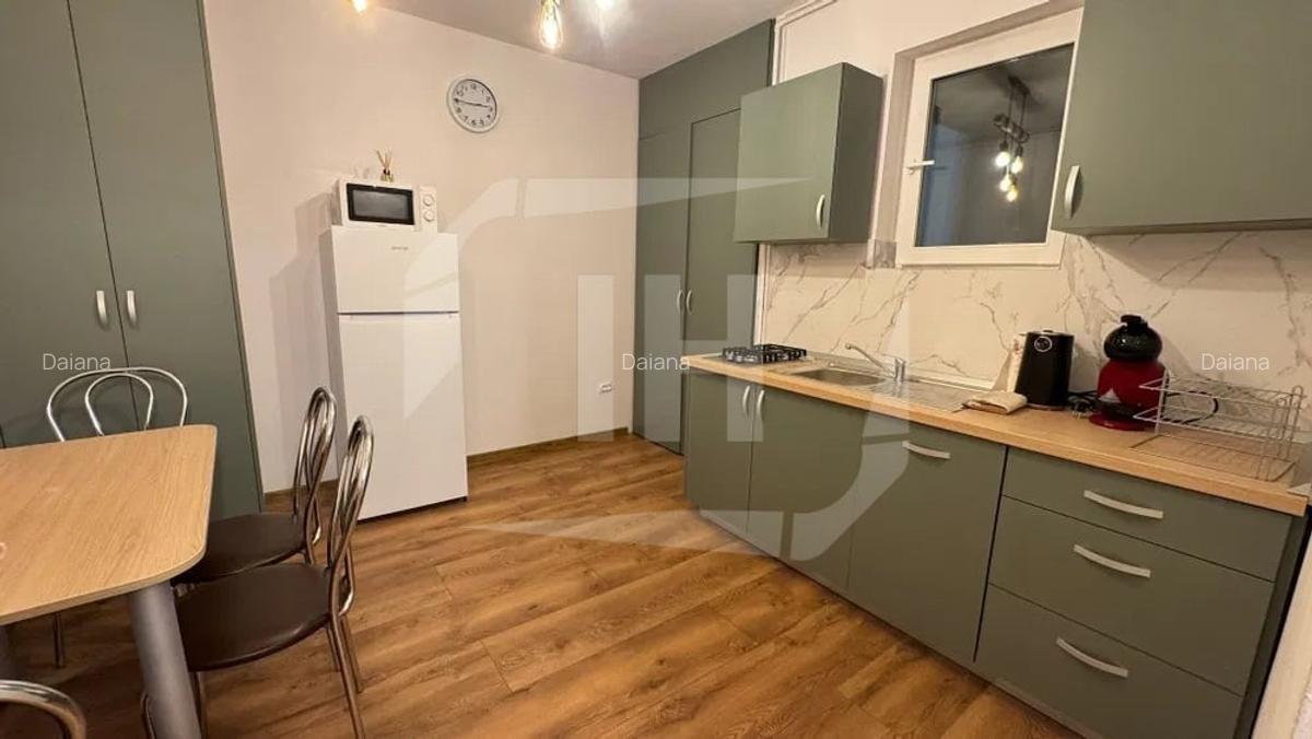 Apartament 2 camere in Centru - 2