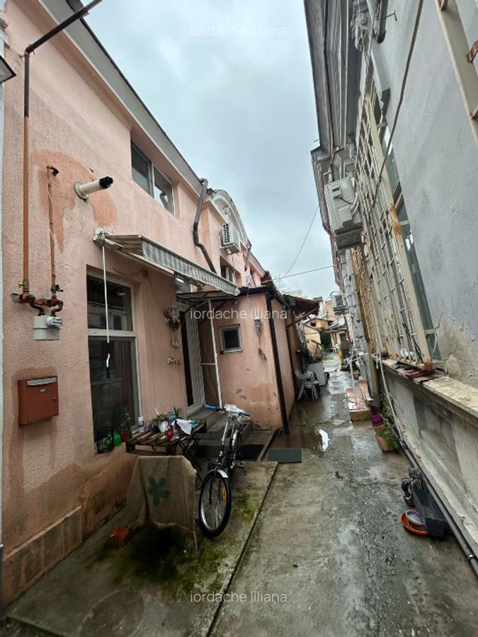 Casa de vanzare - 1