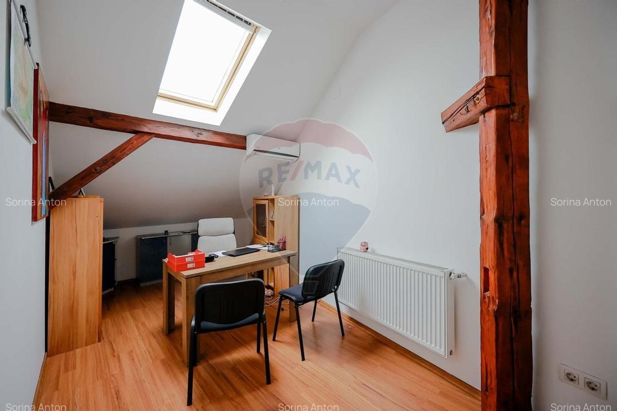 Apartament cu 7 camere decomandat, mobilat în Ultracentral - 9