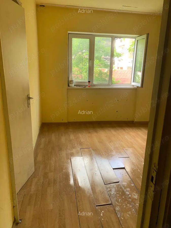 Apartament 2 camere, bl. 38, 8 Martie Petrila - 6