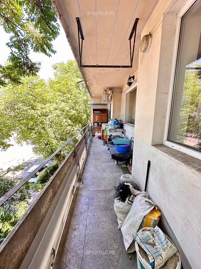 Giulesti, langa Oficiul Postal 17 Apartament 2 camere, 57 mp, etaj 2/8 - 6