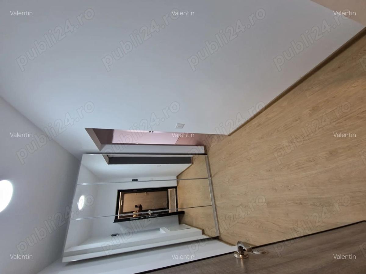 Inchiriez apartament ULTRACENTRAL ?i ultrafinisat in bloc nou. - 1
