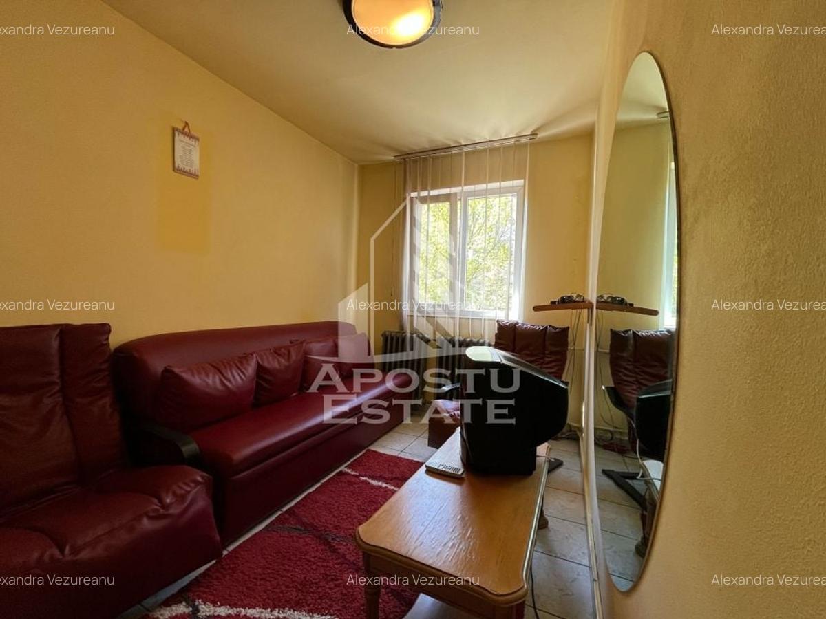 Apartament cu 3 camere decomandat, mobilat în Dacia - 5