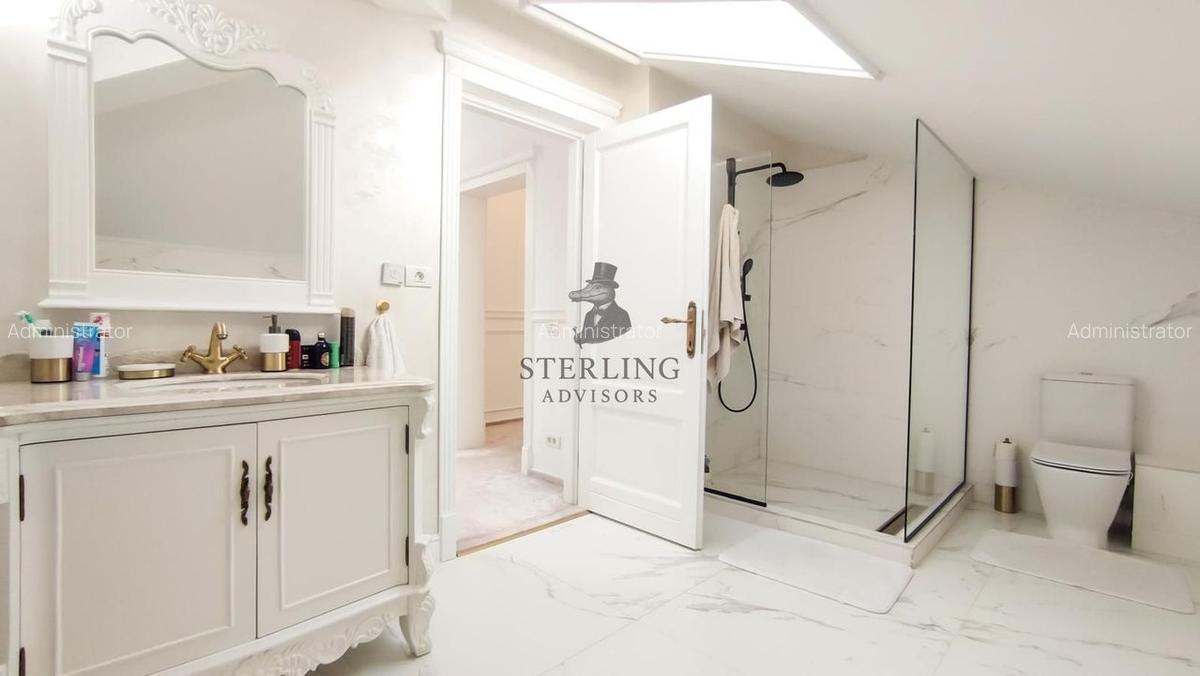 Vila restaurata in cel mai mic detaliu - zona centrala - 33