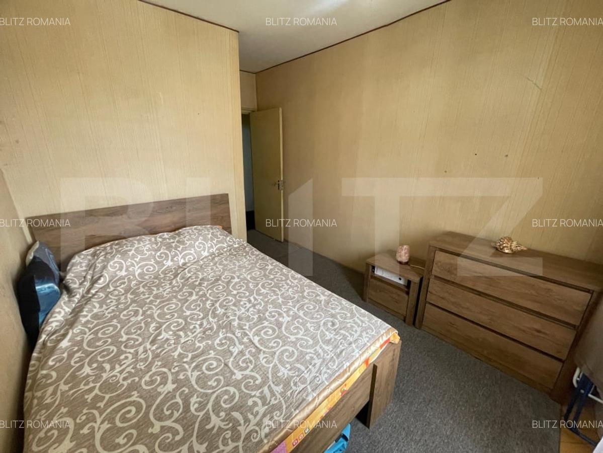 Apartament de vanzare, cu 3 camere, decomandat, 87 mp, zona Gara - 6