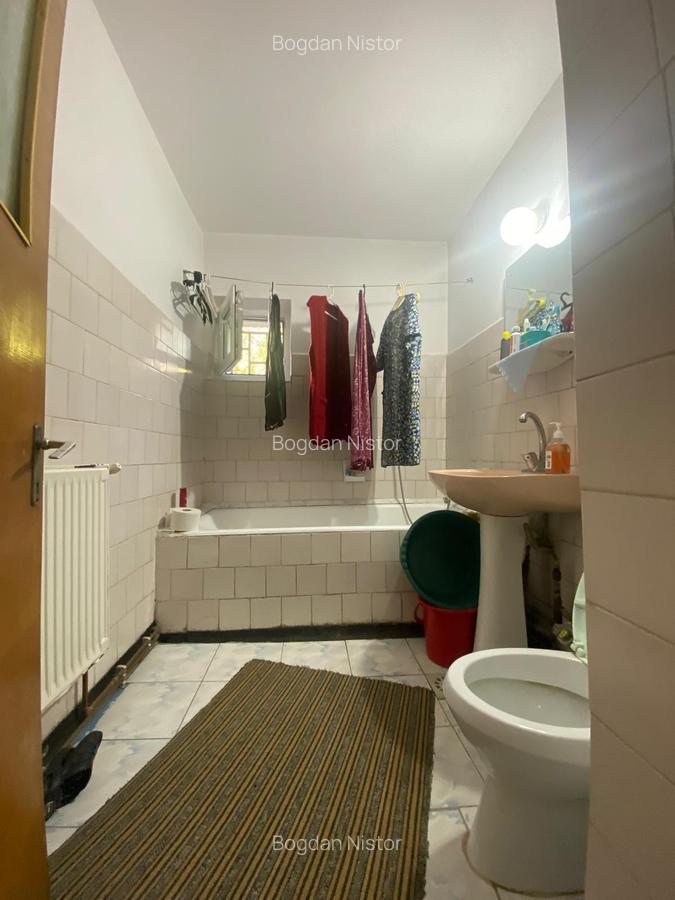 Apartament 3 camere 86 mp Centru Tg Cucu bloc tip vila - 7