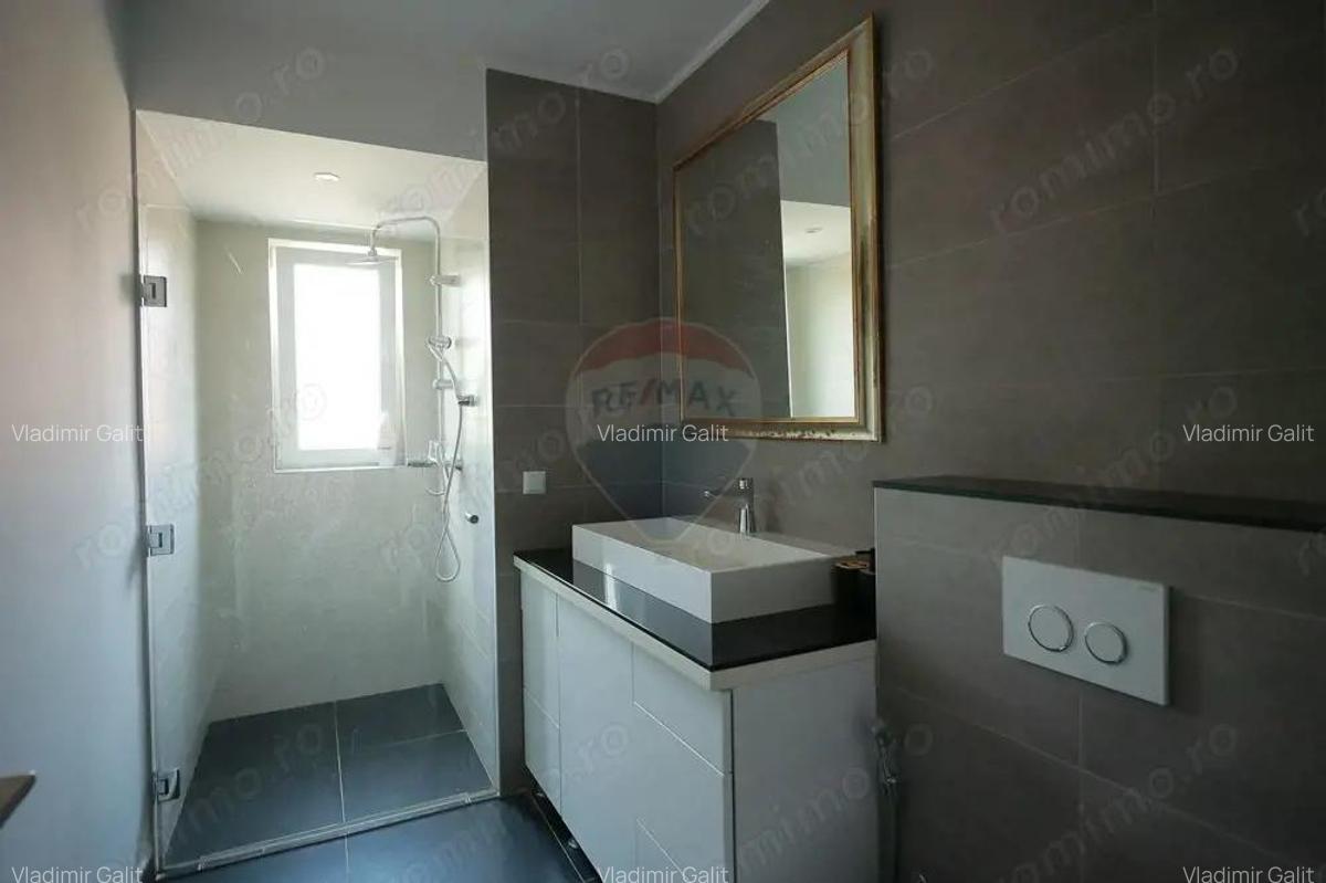 De inchiriat apartament 2 camere - ultracentral, loc de parcare,lift - 6