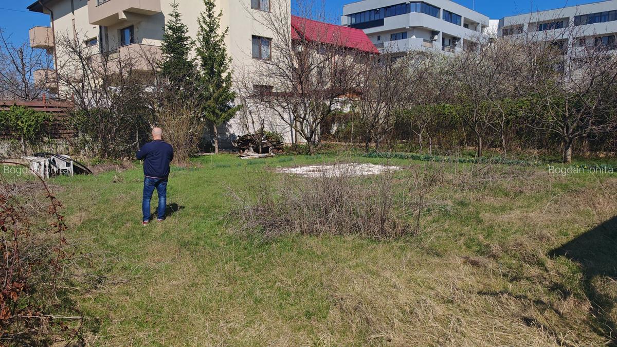 Teren Construcții intravilan de 532 mp, în Central - 16