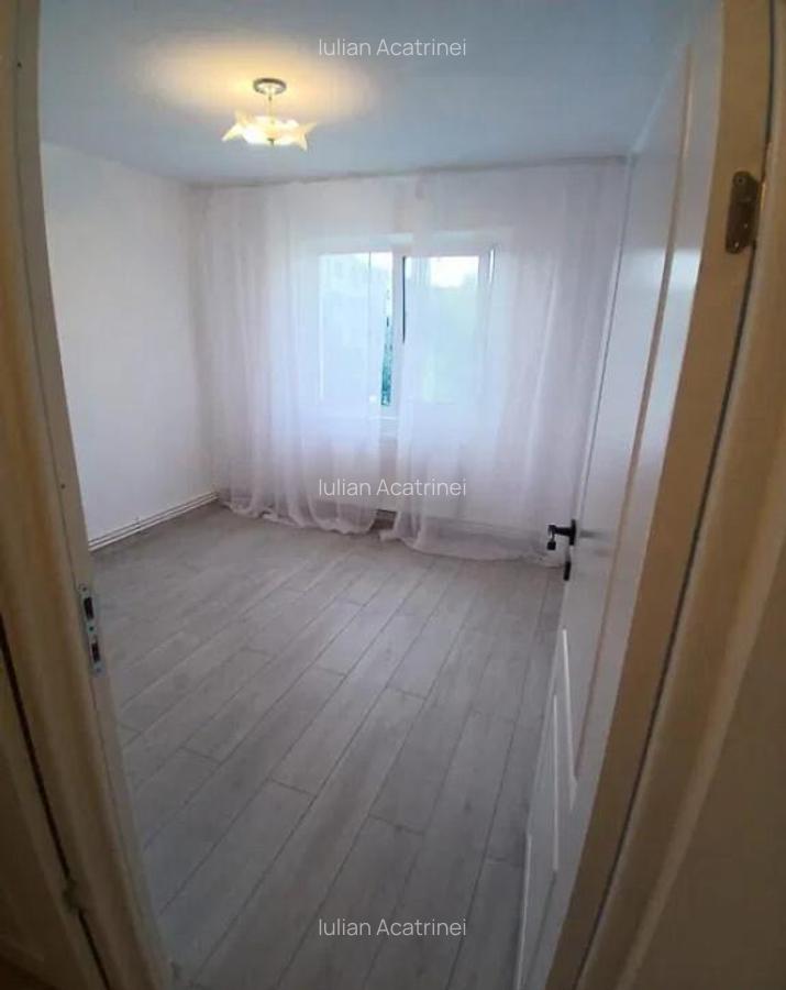 APARTAMENT 3 CAMERE, SEMIDECOMANDAT, ETAJ 2, RENOVAT RECENT, - 7