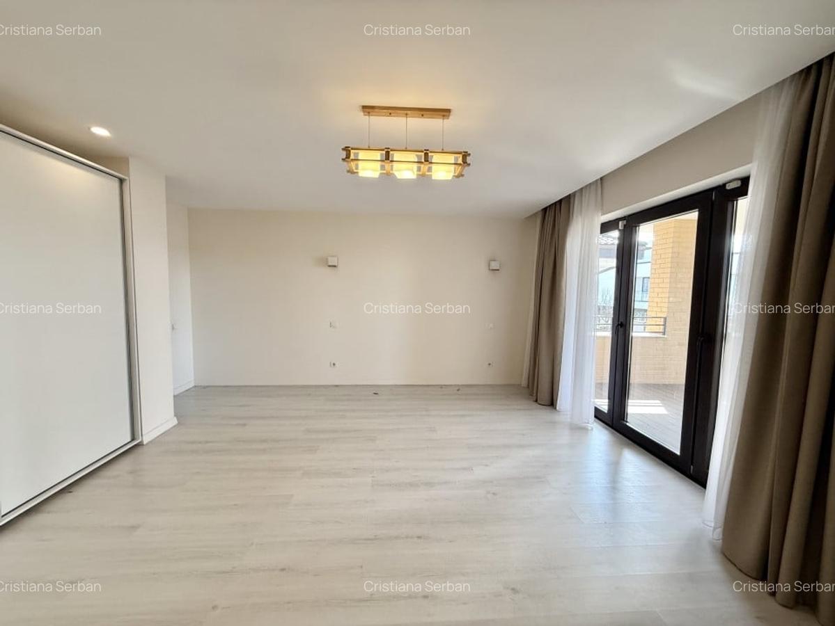 Casă cu 5 camere în Pipera - 12