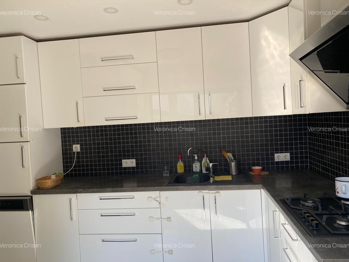 Casa 4 camere Iris, zona Piata 1 Mai, 120 mp, curte, parcare - 3