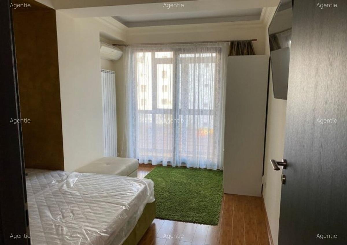 Apartament 3 camere bloc nou, lux, 2 locuri parcare subterana si boxa - 30