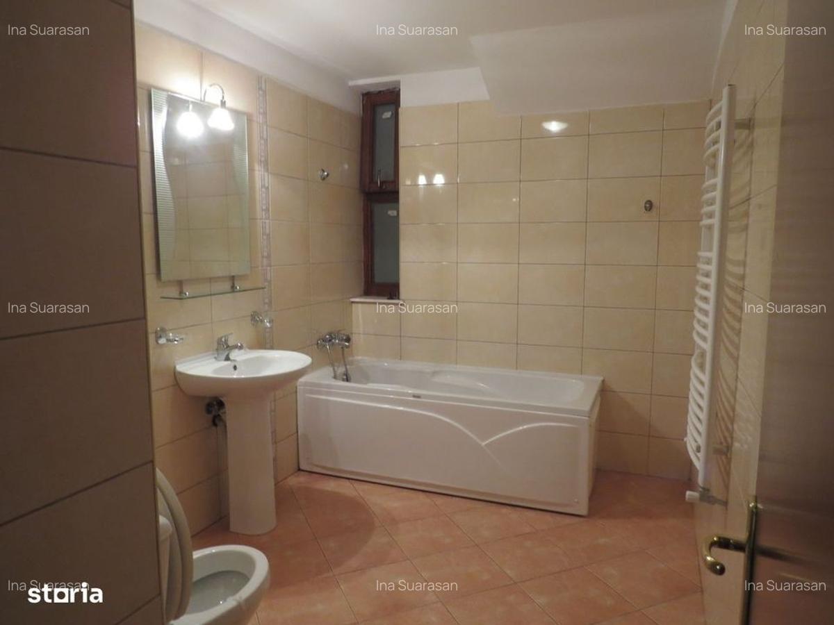 De vanzare Vila tip duplex, 5 camere, Sector 4, ansamblu rezidential - 6