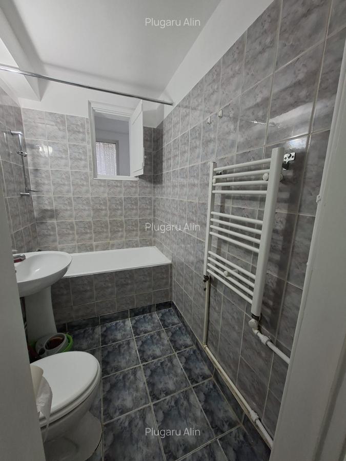 Obor,Mihai Bravu langa Primaria Sectorului 2 - 13