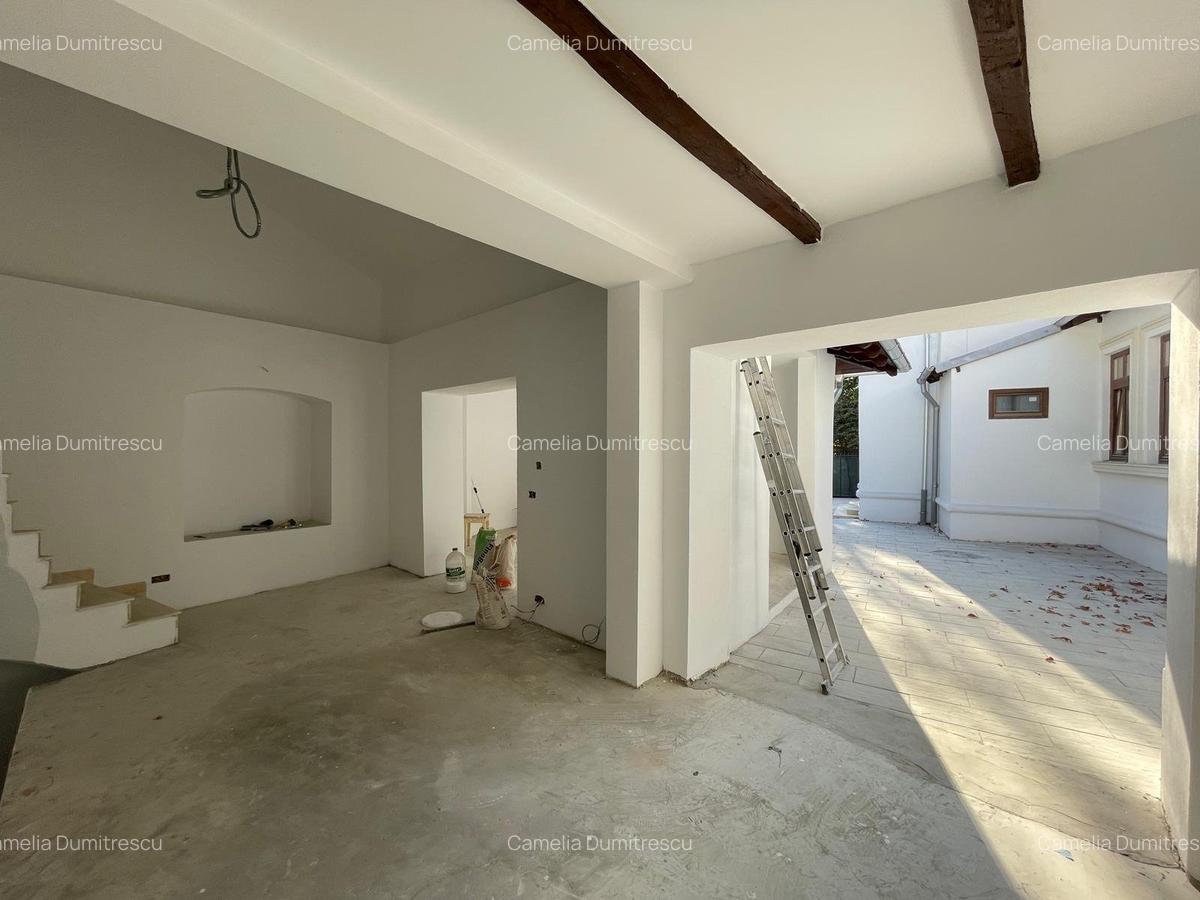 UNIRII COPOSU-VILA RENOVATA 2025 - 23