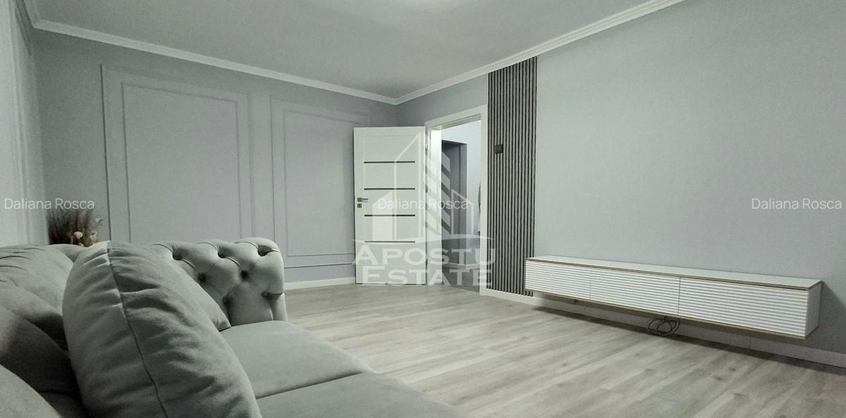 Apartament 3 camere, decomandat, parter zona 300 - 2