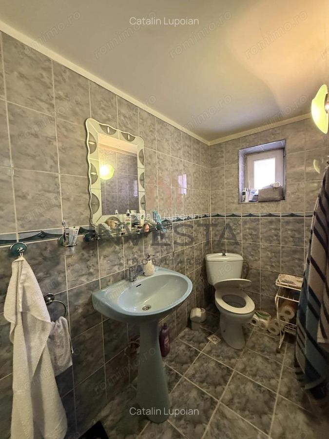 De vanzare Casa individuala 180 mp utili, teren 1080 mp cu front 24 - 3