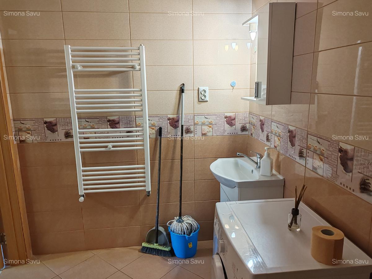 Apartament 2 camere in bloc vila zona Central - 11