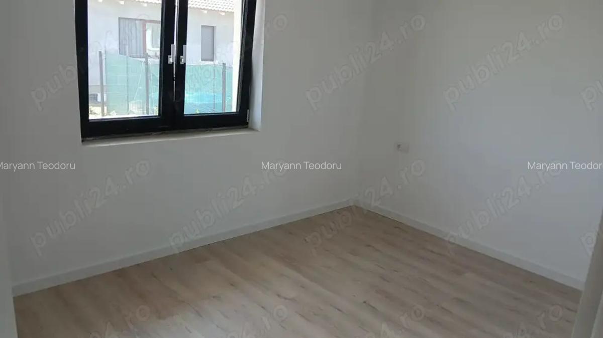 Case de vanzare zona orizont - 6