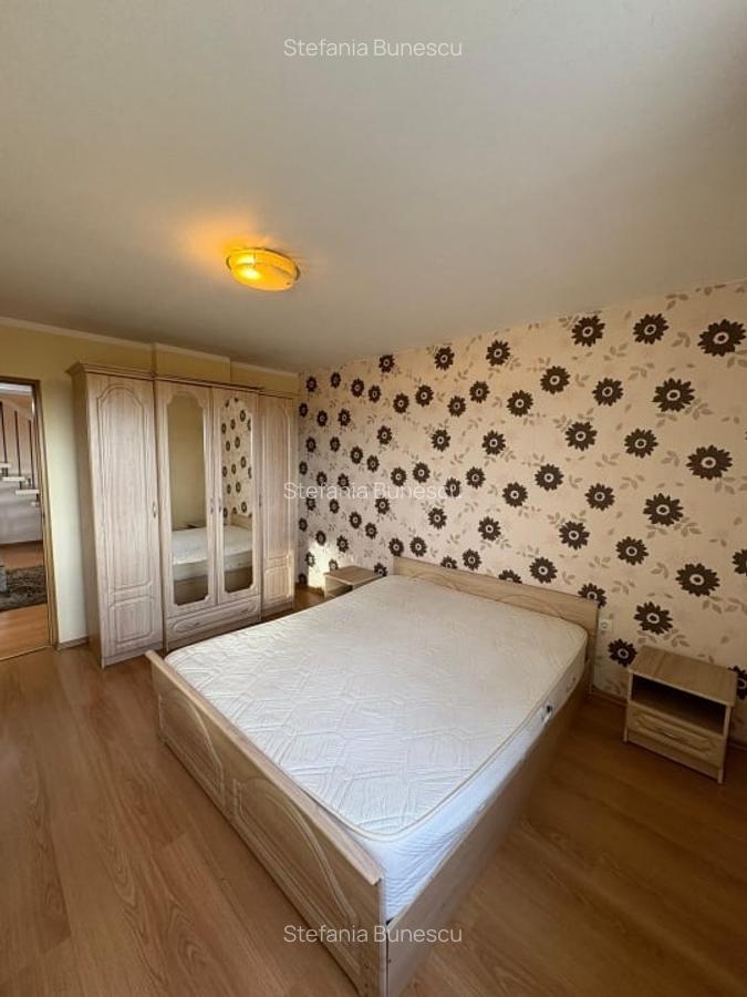 Apartament de inchiriat | 4 camere -100 mp | zona Strand - 5