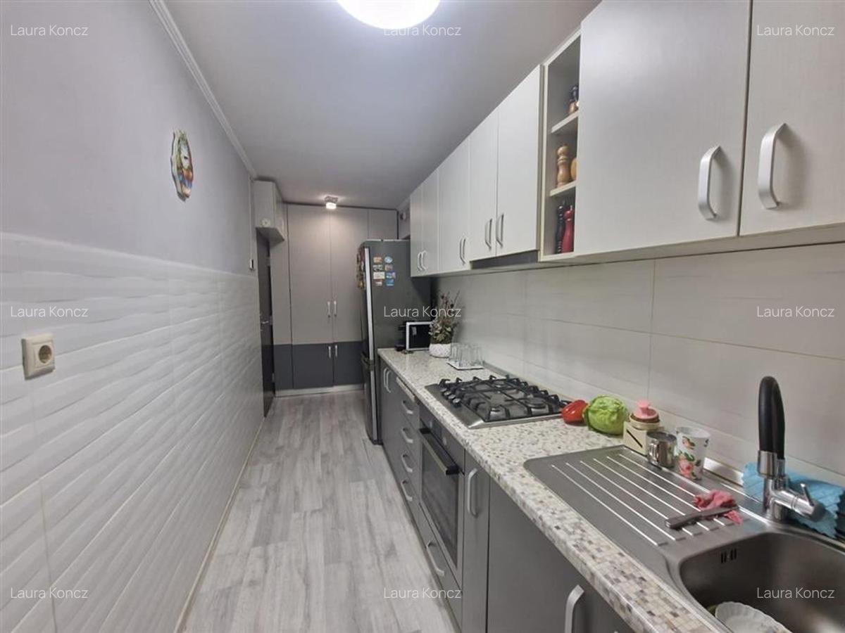 Apartament cu 2 camere semidecomandat în Rogerius - 6