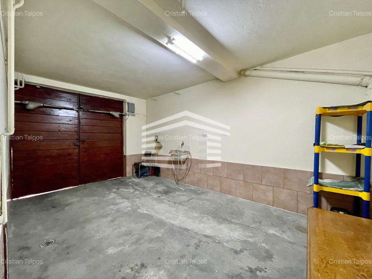 Vila individuala P+E+M - 5 camere - 3 bai - Garaj - Centrul Istoric - 3