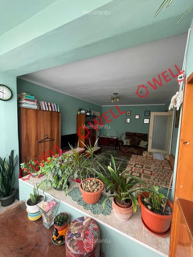 De vânzare apartament cu 2 camere în Târgu Secuiesc, pe strada Libertății - 8