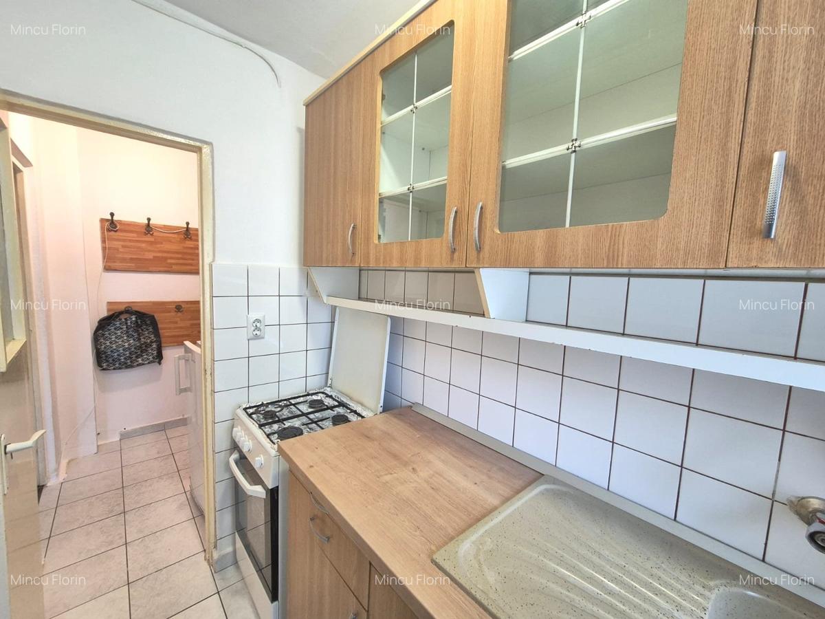 Vanzare apartament cu 2 camere etajul 1 in Cartierul Florilor Brasov mobilat - 9