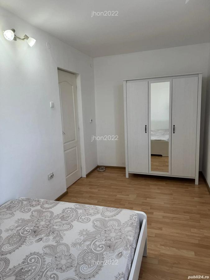 Inchiriez Garsoniera in Severin zona Targul Veterani - 1