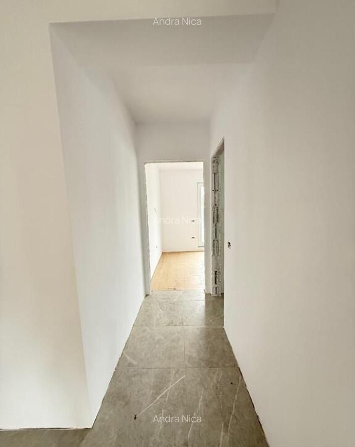 Apartament 3 camere LA PARTER - cu terasa, balcon ?i curte privata - 2