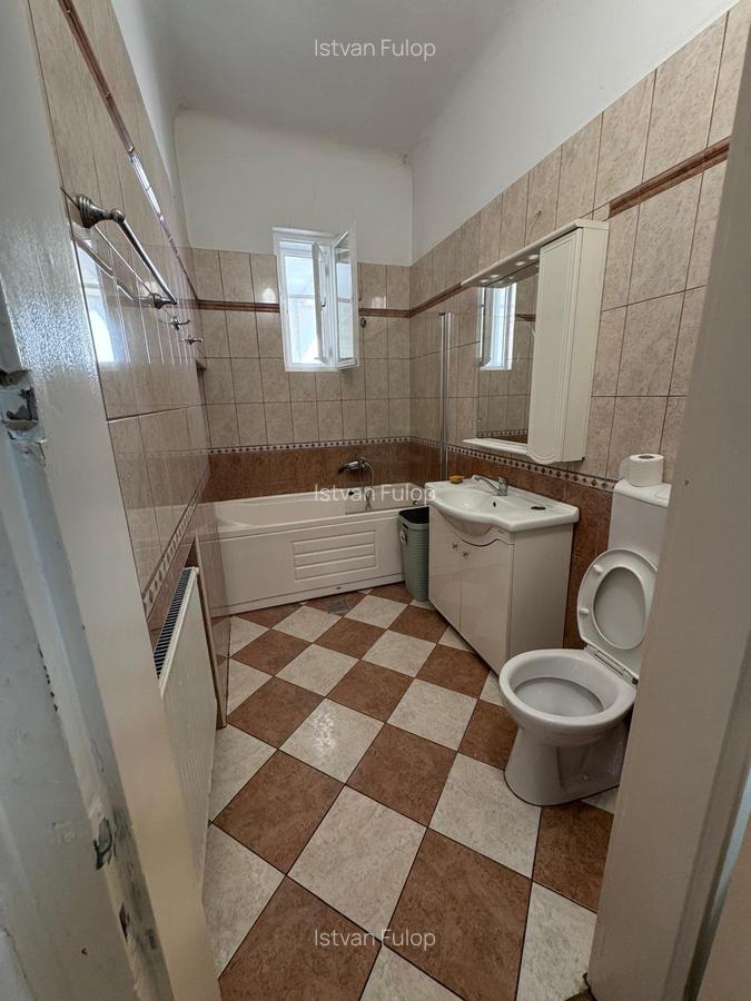 Inchiriez casa cu 3 camere in cartierul Marasti - 9