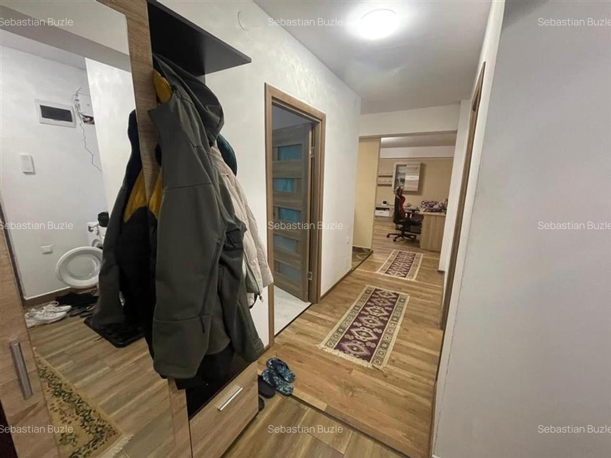 Apartament cu 2 camere decomandat în Nufărul - 13