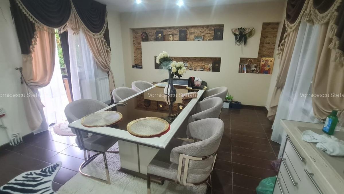 Vila de vanzare  Valea Lupului - 4