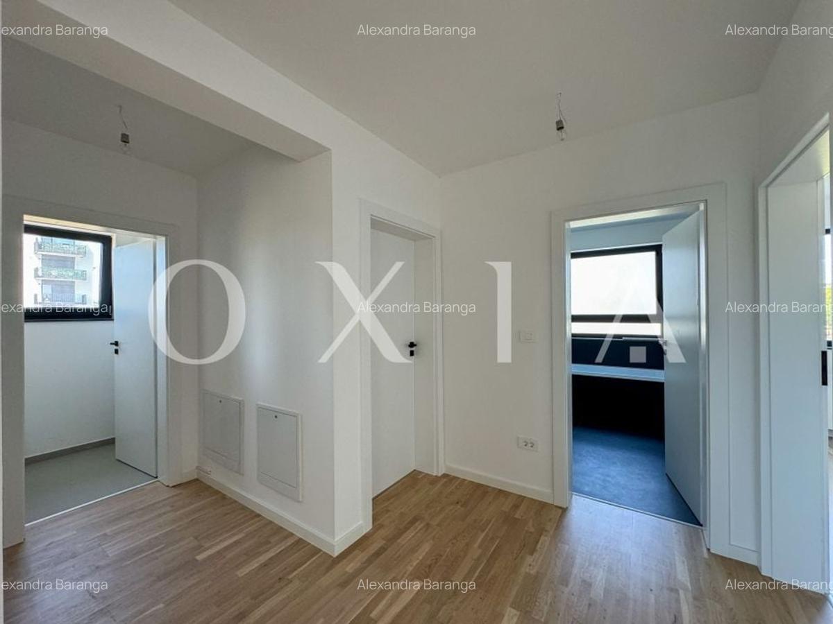 Apartament cu 2 camere semidecomandat în Aradului - 4
