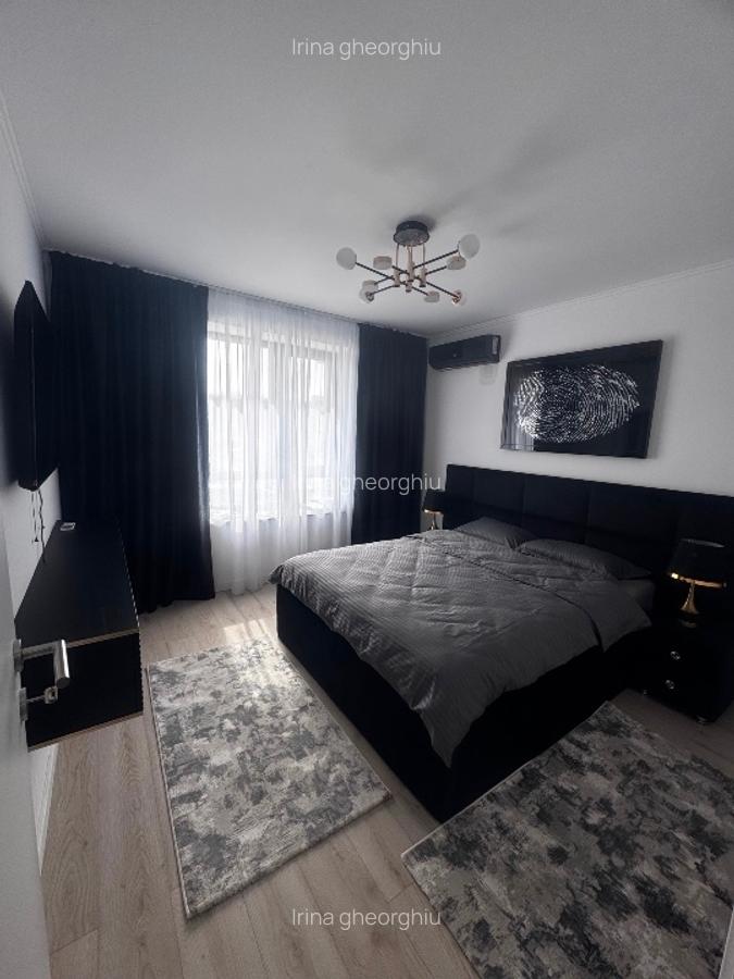 Apartament cu 3 camere decomandat în Băneasa - 2